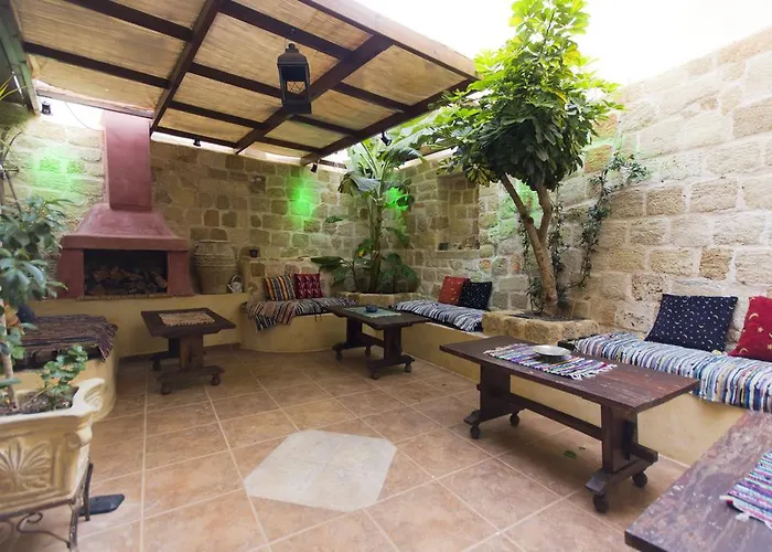 Spot Hotel